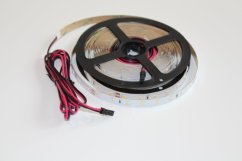 LED pásek 2835 teplá bílá 64led/m 6,4W/m 24V Vysoce efektivní
