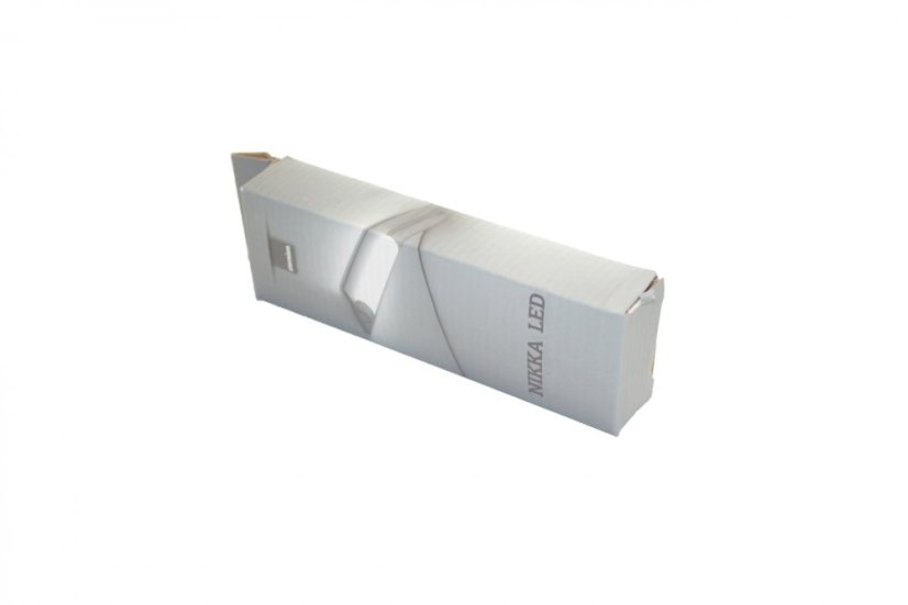 NIKKA - aluminium - neutrální bílá - se stiskacím vypínačem