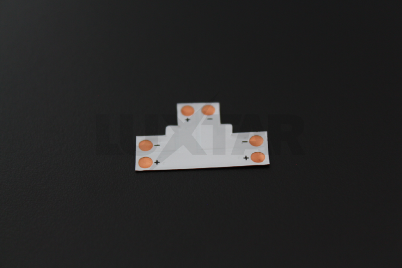 Spojka plochá led pásků 8mm tvar T